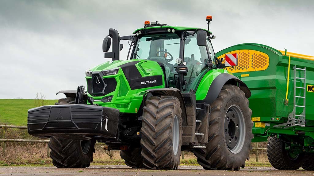 DeutzFahr8280TTV-8843.jpg