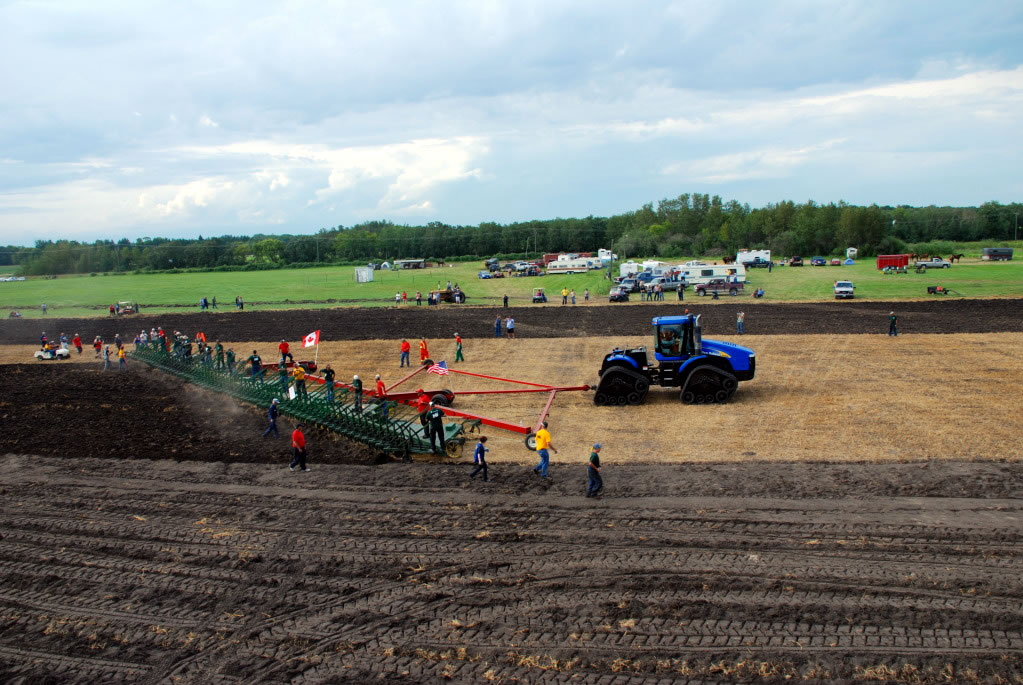 101967-2_largest_usable_plow_Manitoba.jpg