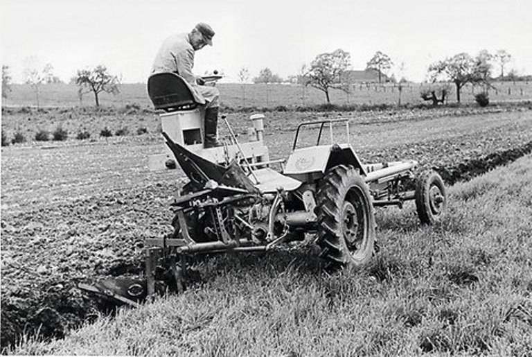 history_products_tractors-1957-1968-1978-pic claas.jpg