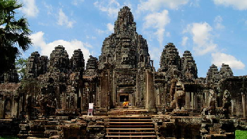 BAYON.png