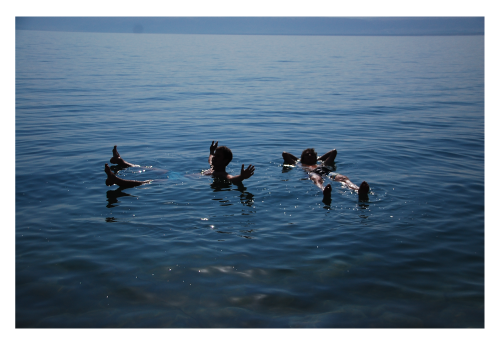 Bain dans la Mer Morte