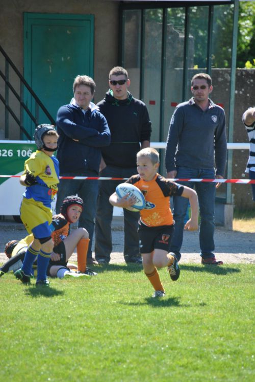 Les U9 à Beaune le 17 mai 2014