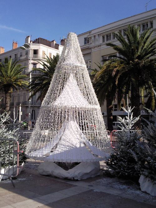 Toulon le village de Noel- place de la liberté.