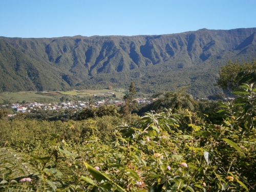 boucle des Canots par Grand Serré vue du Trou 2.JPG