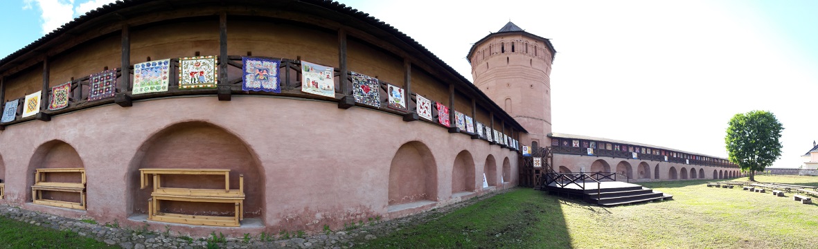 0816 Suzdal monastère.jpg