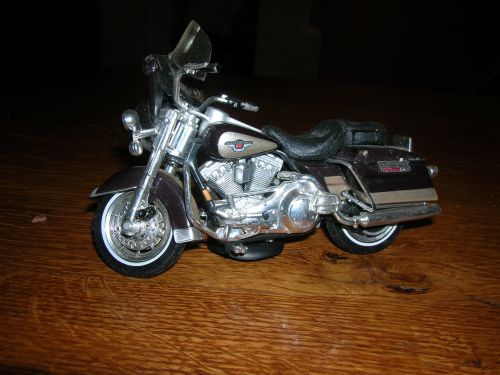 moto américaine harley davidson jouets vintage 1985