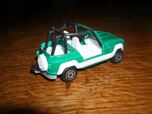 renault 4 décapotable majorette 1970