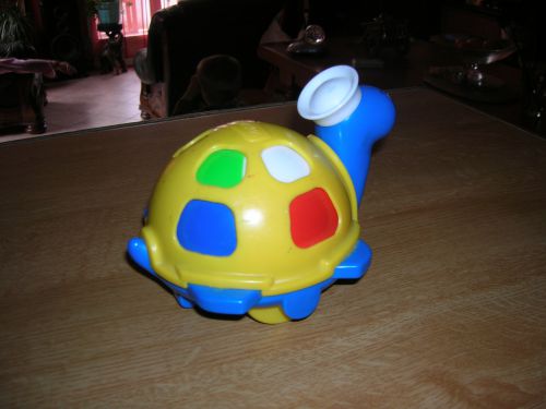 petite tortue pvc 1980 (playskool)