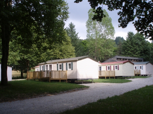 Village mobil-homes.JPG