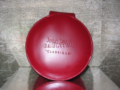 Trousse le bain ronde rouge 2001(comprend des échantillons)