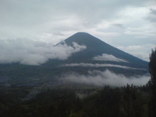 Volcan Sundoro, Java, Indonésie