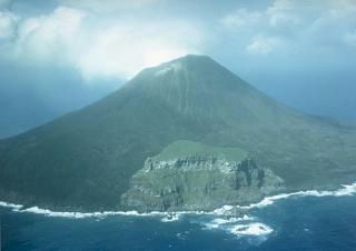 Volcan Uracas/Farallon de Pajaros aux îles Mariannes