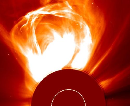 Type Radioactivité - Tempête Solaire