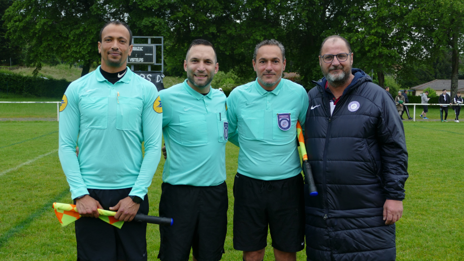 Les arbitres et le délégué

