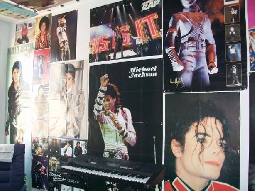 Collections de Jennifer vice présidente de l'association Michael-Jackson-Comunity