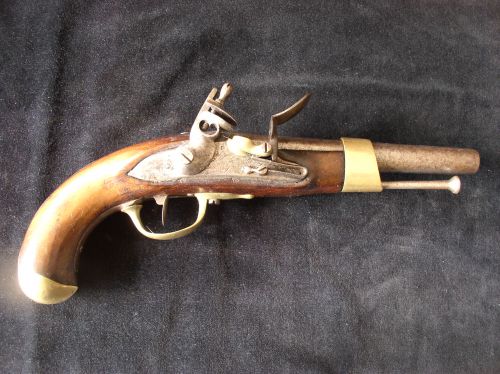 Pistolet modèle AN XIII, 1600 euros