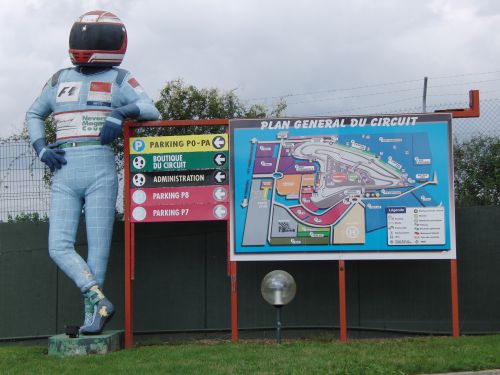 Entrée du circuit