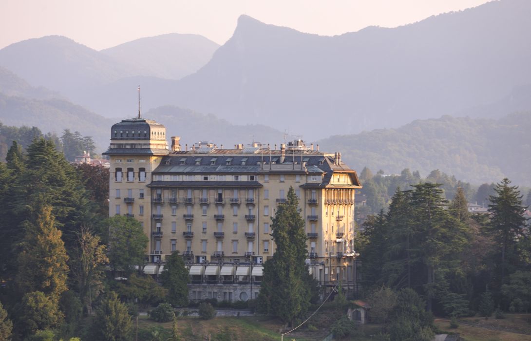 Palace_Grand_Hotel_Varese-Varese-Aussenansicht-6-9631.jpg