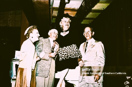 Avec Jack Norworth; Eddie Parkes; Buster West; Lucille Page (01/10/1957)