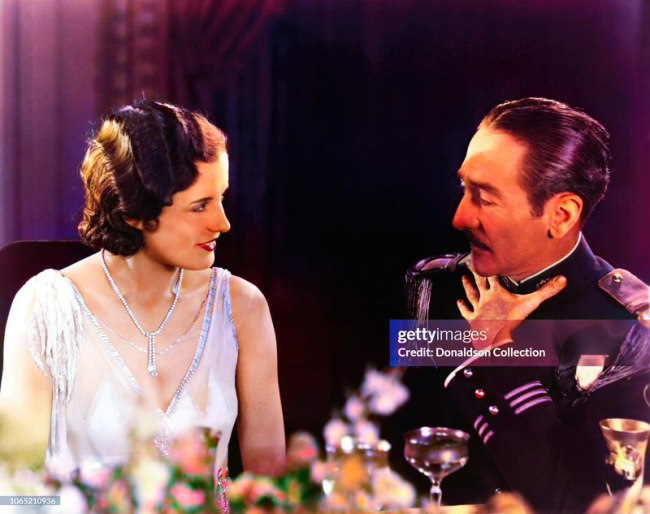 Avec ADOLPHE MENJOU