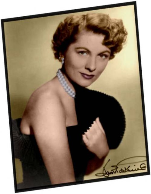 JOAN FONTAINE