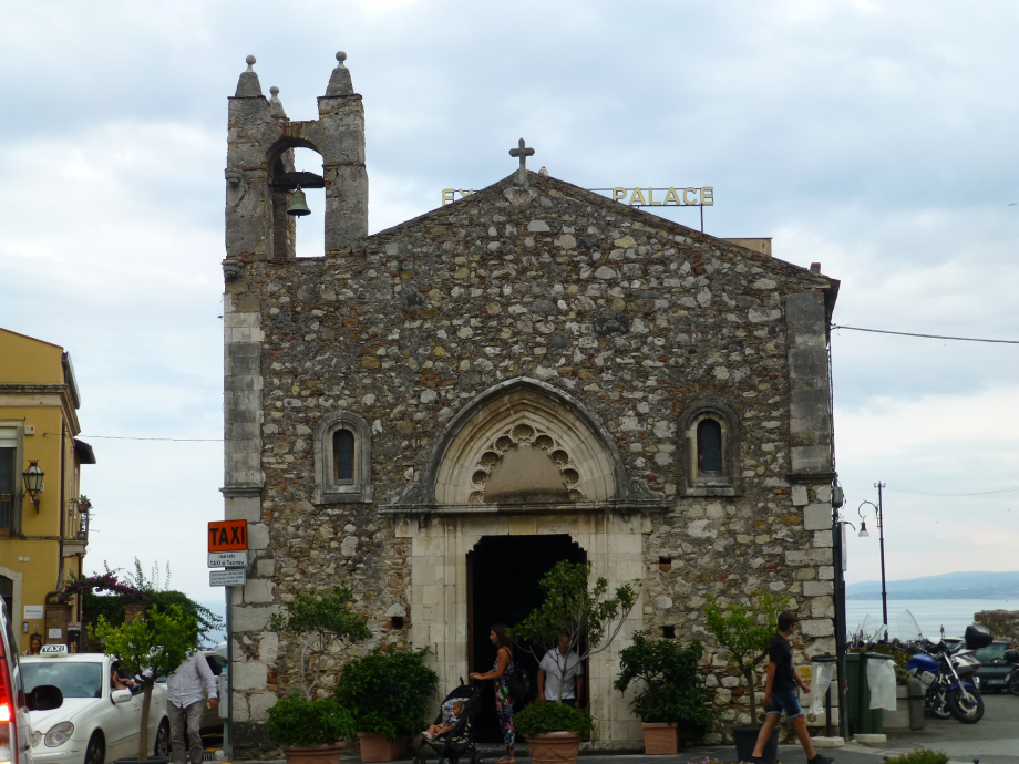 le chemin de croix de Taormine via crusis (18).JPG
