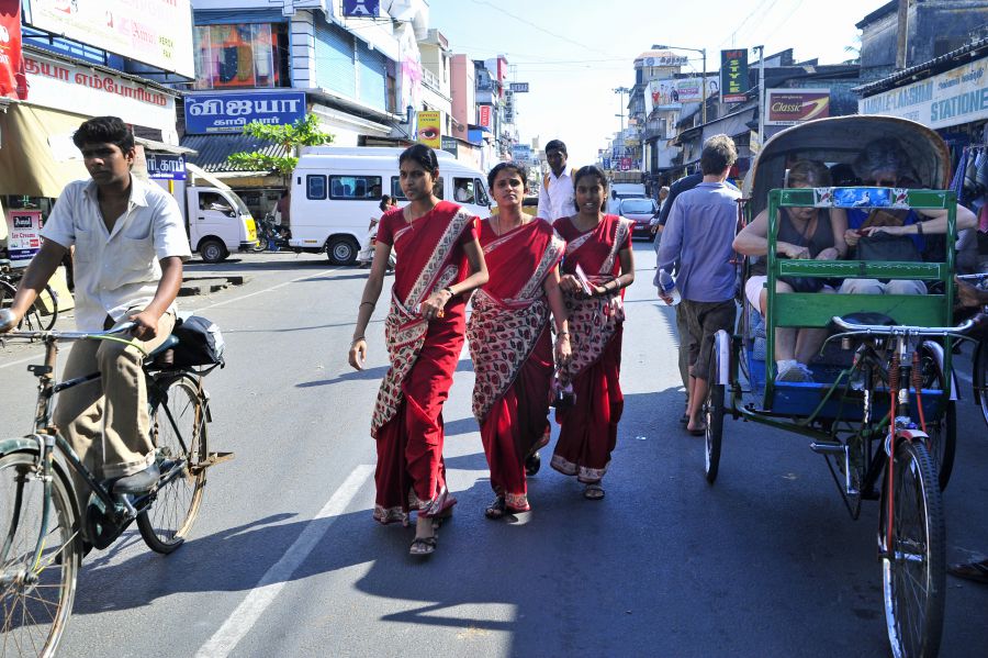 le drapé du sari à Pondi