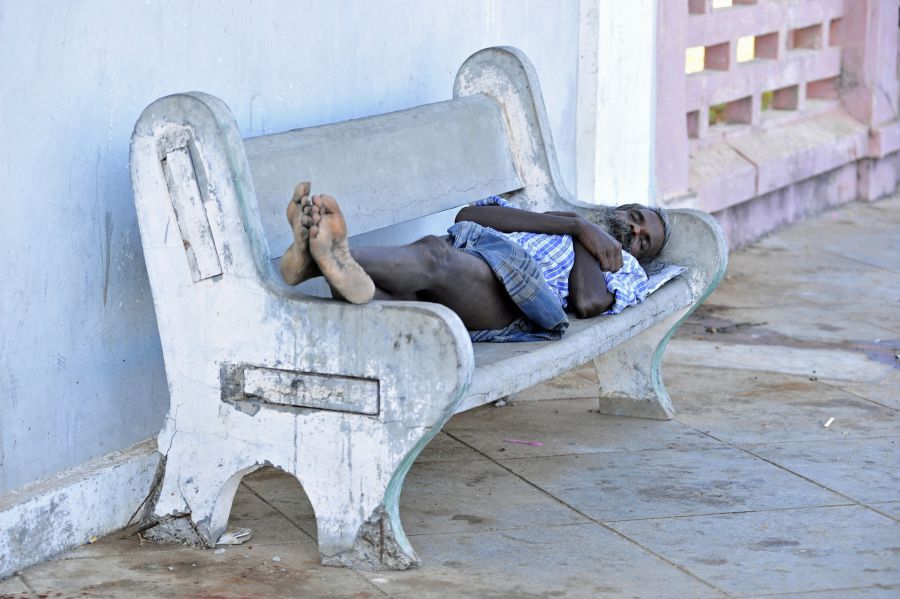 sur un banc, tout simplement...