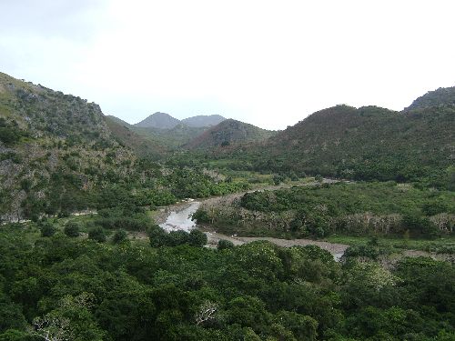 vue de la vallée de Koumac