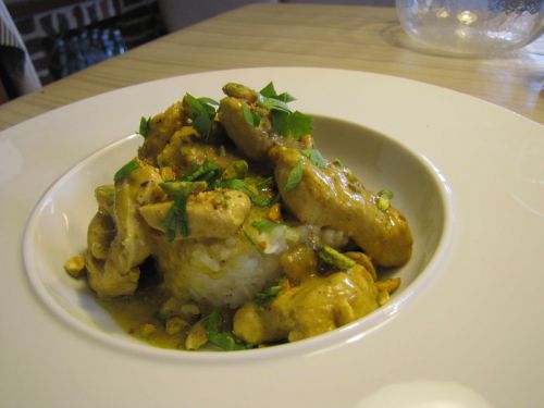 Poulet parfumé au curry vert