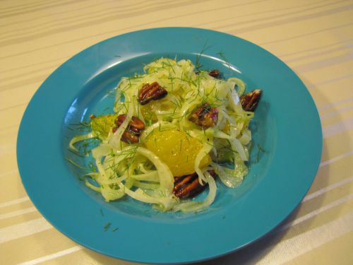 Salade de fenouil, oranges et noix de pécan