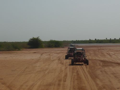 la lagune en buggy - photo N'gaparou aventures