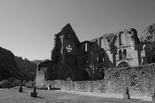 Abbaye d'Aulps en haute-Savoie