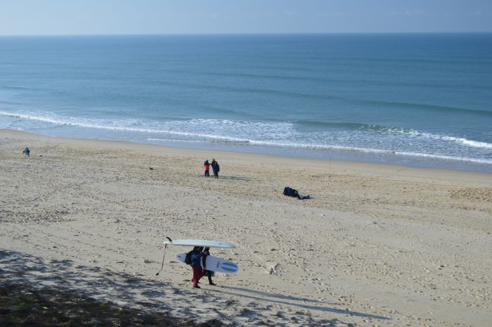 Les surfeurs en piste