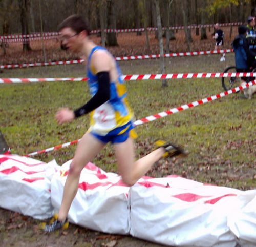 Mickael au cross long d'Amilly en 2011 et 1er espoir