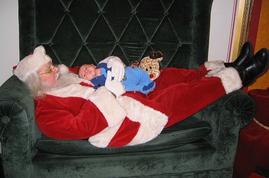 père noël et bébé.jpg