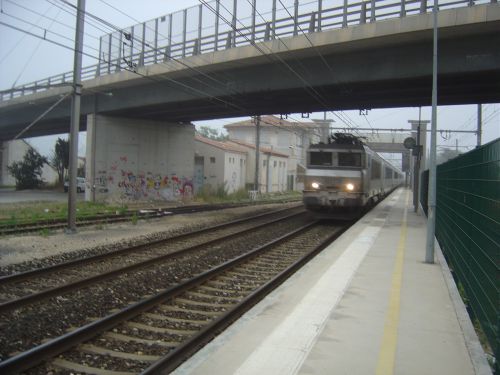 2011.07.27 gare de St Martin de Crau