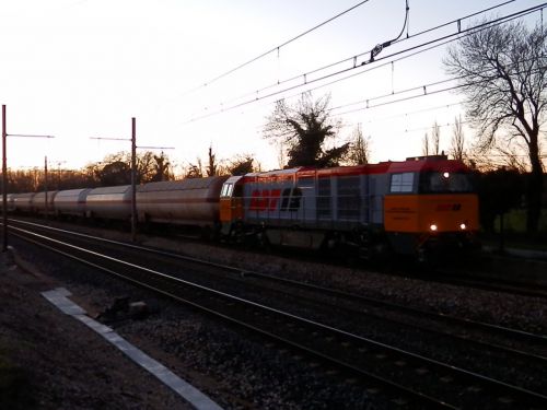 2013-01-04 k train de la RDT13 en provenance de Martigues lavéra
