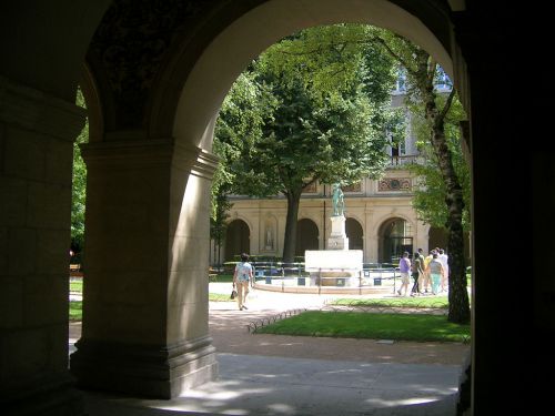 Jardin du Palais St Pierre