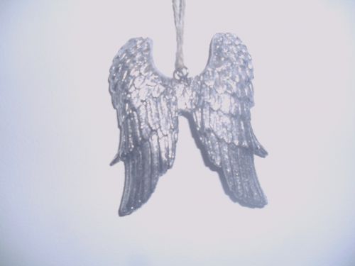 de belles ailes d'anges à suspendre