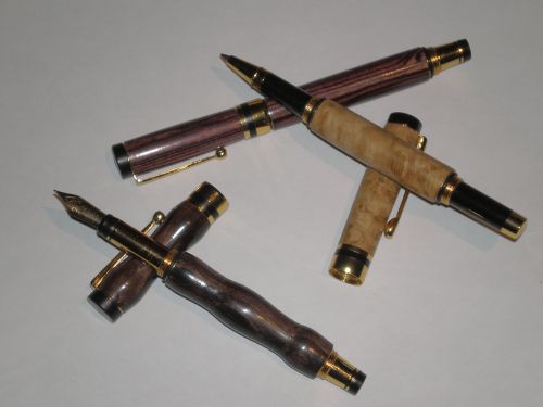 stylo en eben,bois de violette et loupe d eucalyptusVENDU