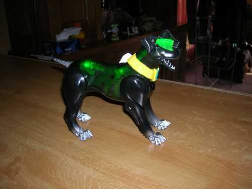 chien electronic ( hasbro 2005)