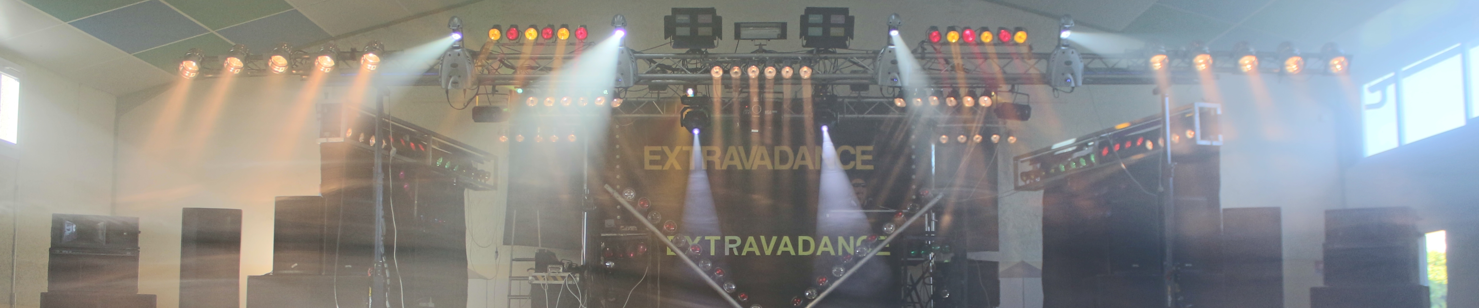 PODIUM EXTRAVADANCE EVENEMENTIEL