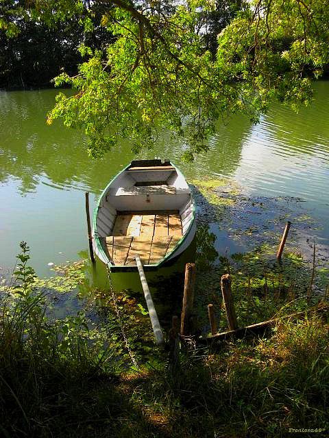Barque de pêche sur le Loir