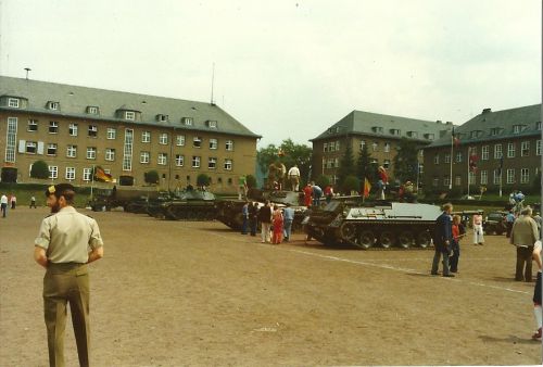 Le parade ground