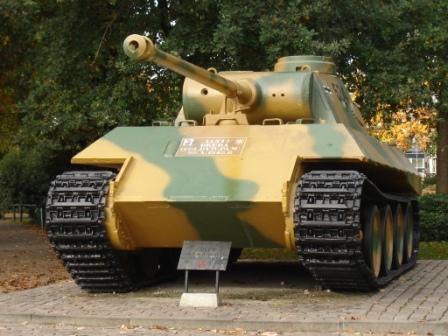 Breda-panzer Allemand en monument