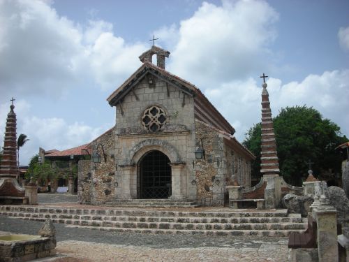 Altos de Chavon