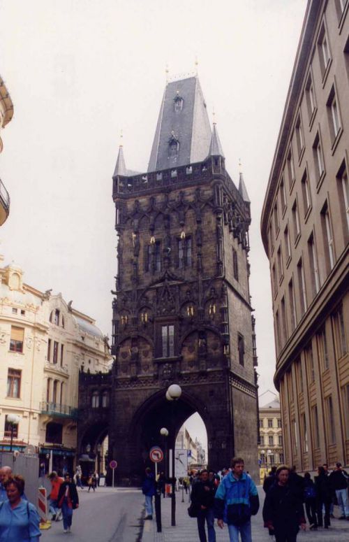 Tour Poudrière