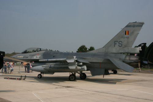 F-16 MLU force aérienne Belge FA-68 