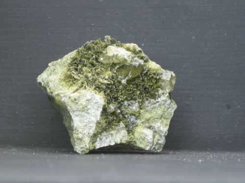 clinozoisite